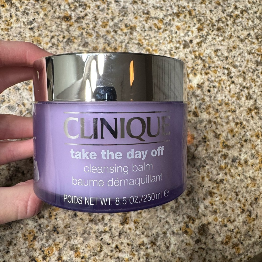 Clinique take the day off Cleansing Balm